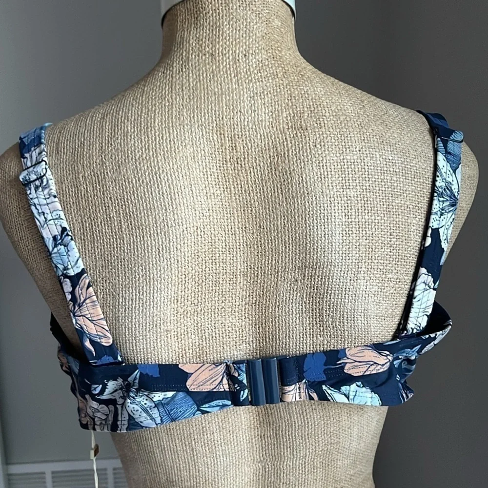 Artesands Botticelli Twist Front Bikini Top Size 18 D/DD Cup Plus Size NWOT